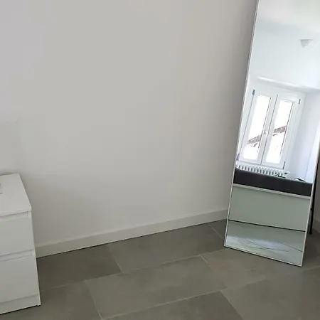 Appartamento Courtyard House Ghiffa