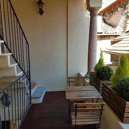 Courtyard House